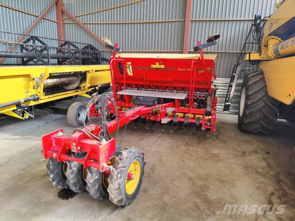 Väderstad Rapid300C Perforatoare