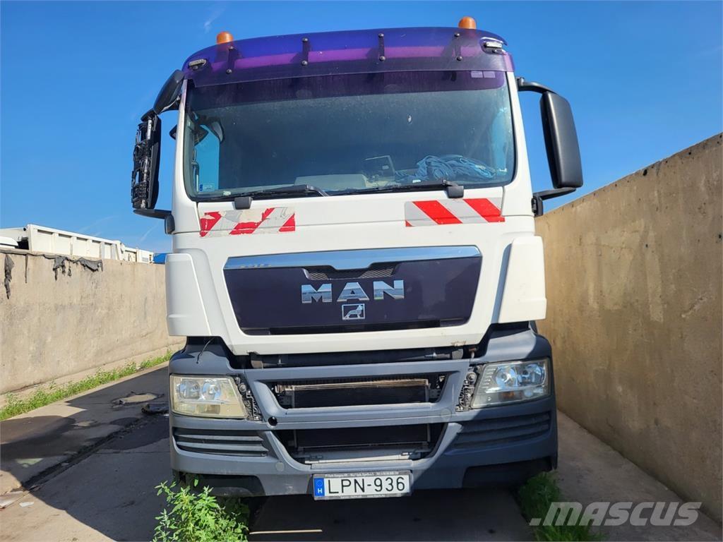 MAN TGS 28.320 6X2 Camion cabina sasiu