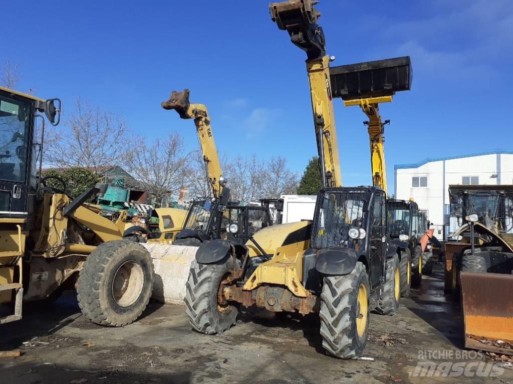 CAT TH 337 c Manipulatoare agricole