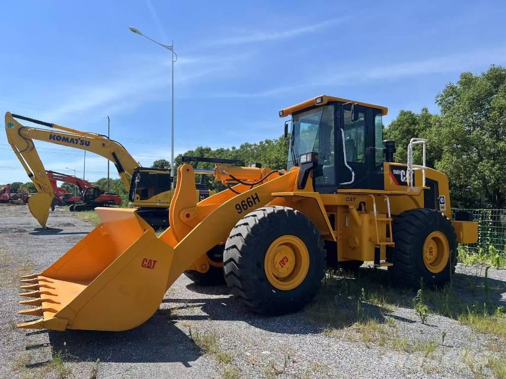 CAT 996h Excavatoare pe șenile
