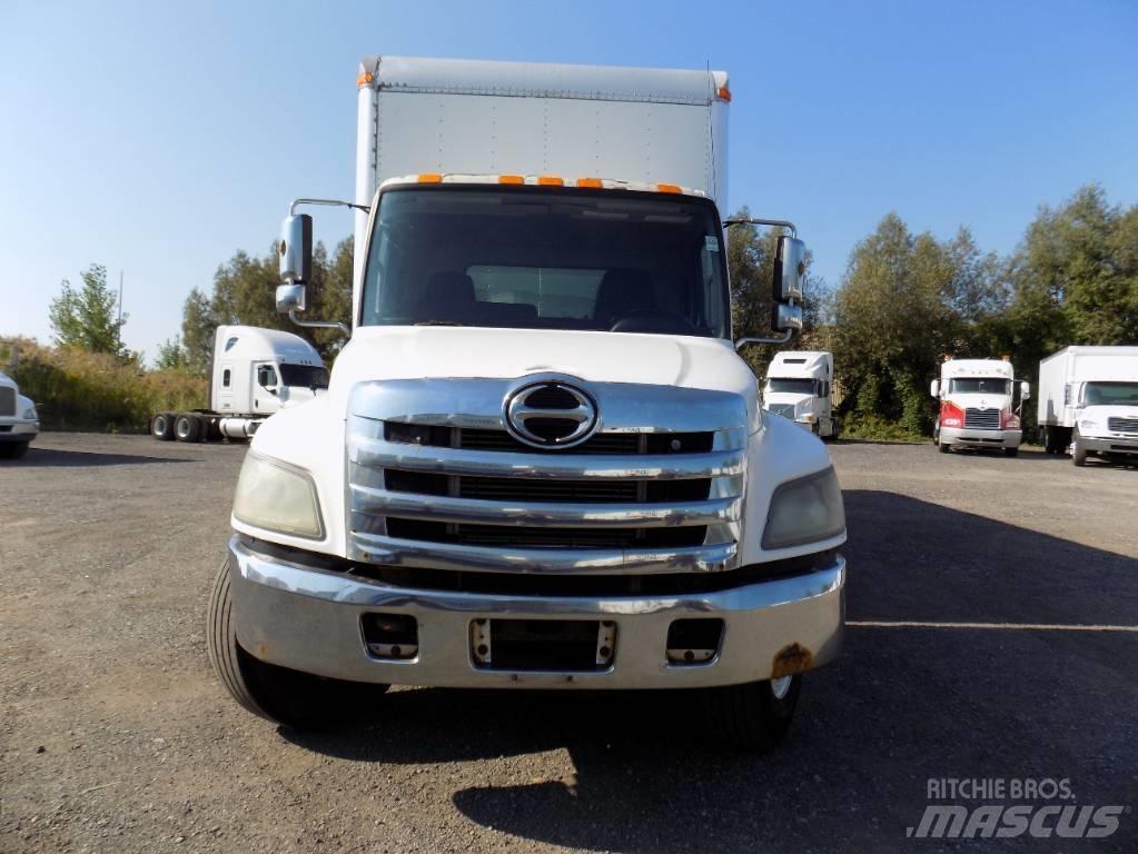 Hino 358 Camion cu control de temperatura