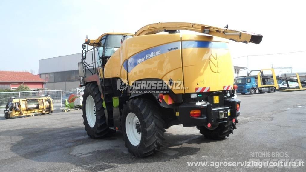 New Holland FR 9060 Forajere cu autopropulsare
