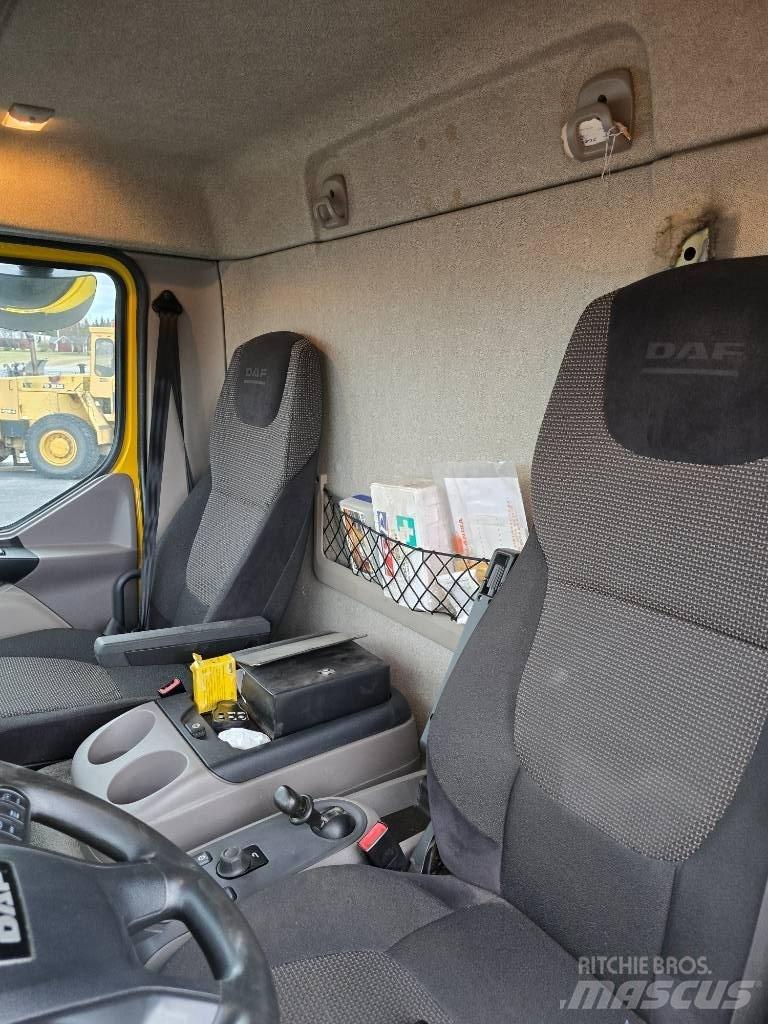 DAF LF 12.220 Autocamioane