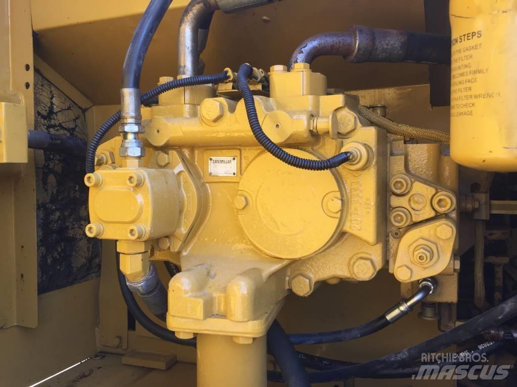 CAT 320 D Excavatoare pe șenile
