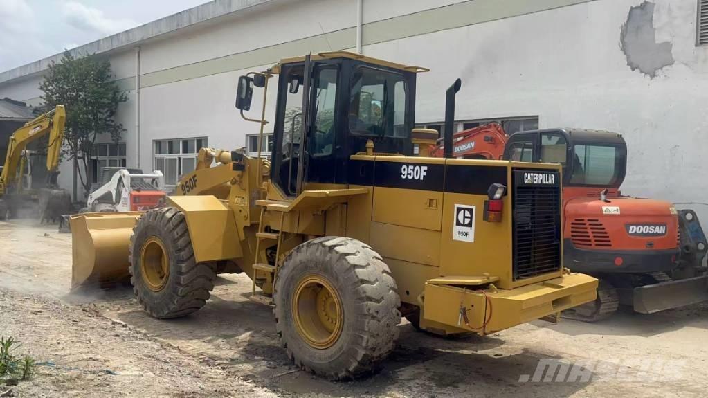 CAT 950 F Incarcator pe pneuri
