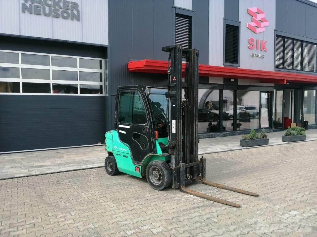 Mitsubishi FD25N Stivuitor diesel
