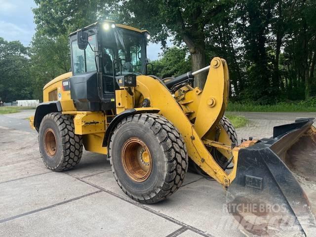 CAT 926 M Incarcator pe pneuri