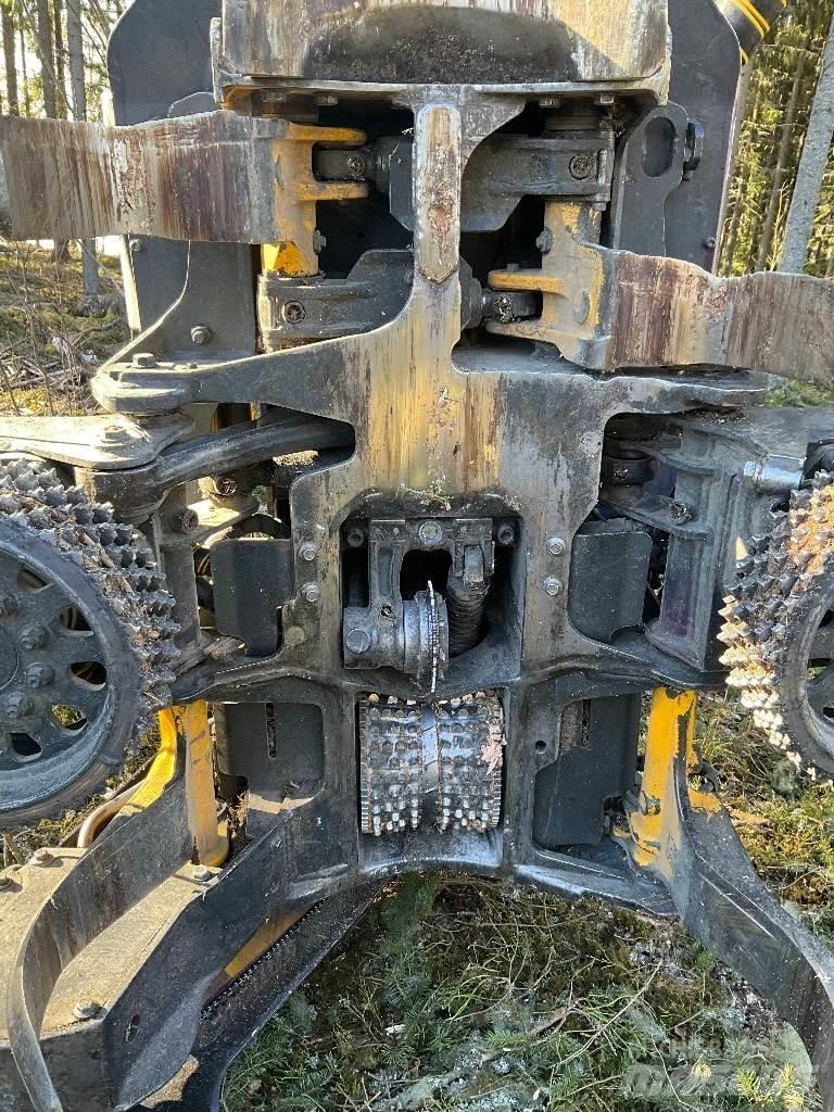 Ponsse Scorpion Combine forestiere