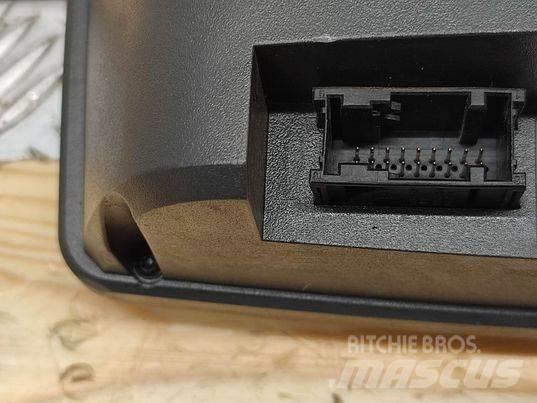 CLAAS ARES display Electronice