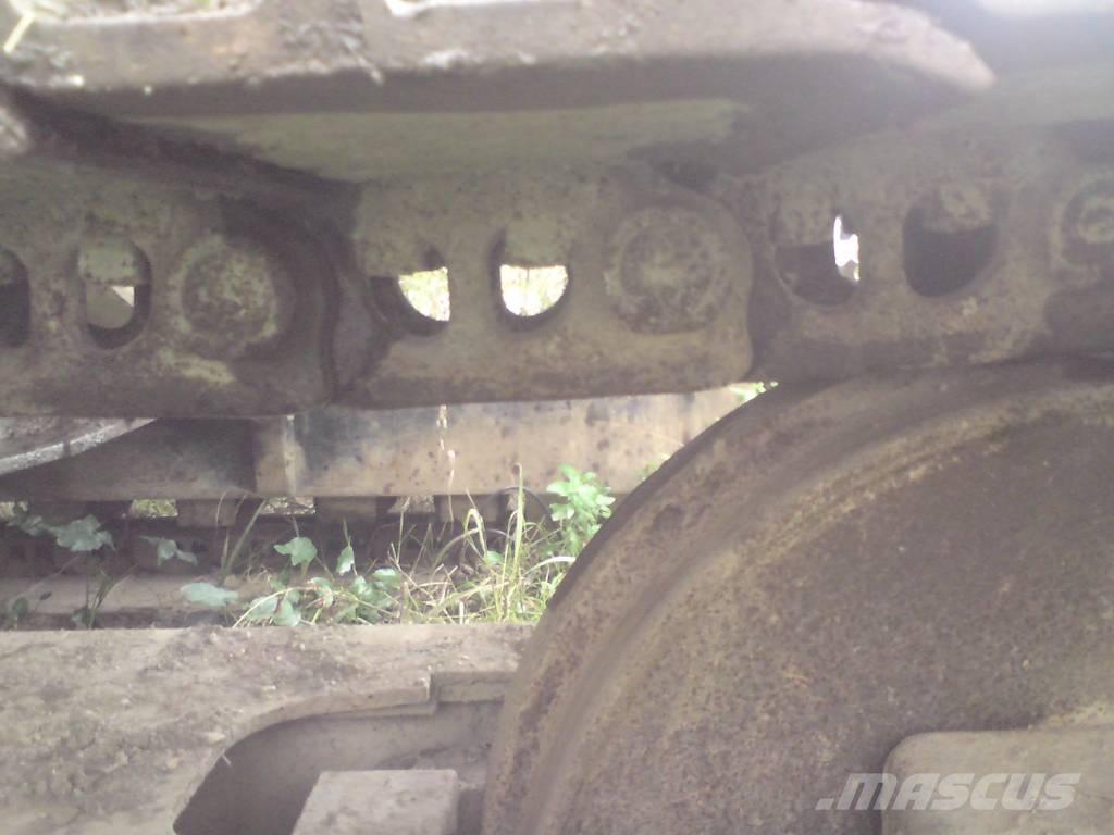 CAT 235 C Excavatoare pe șenile
