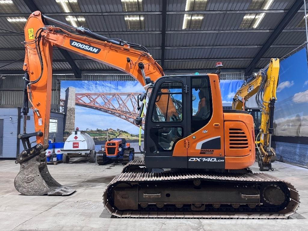 Doosan DX 140 LCR-5 Excavatoare pe șenile
