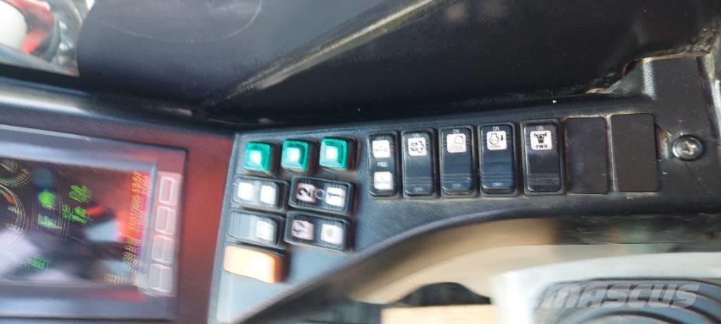 Takeuchi TB 295 W Excavatoare cu roti