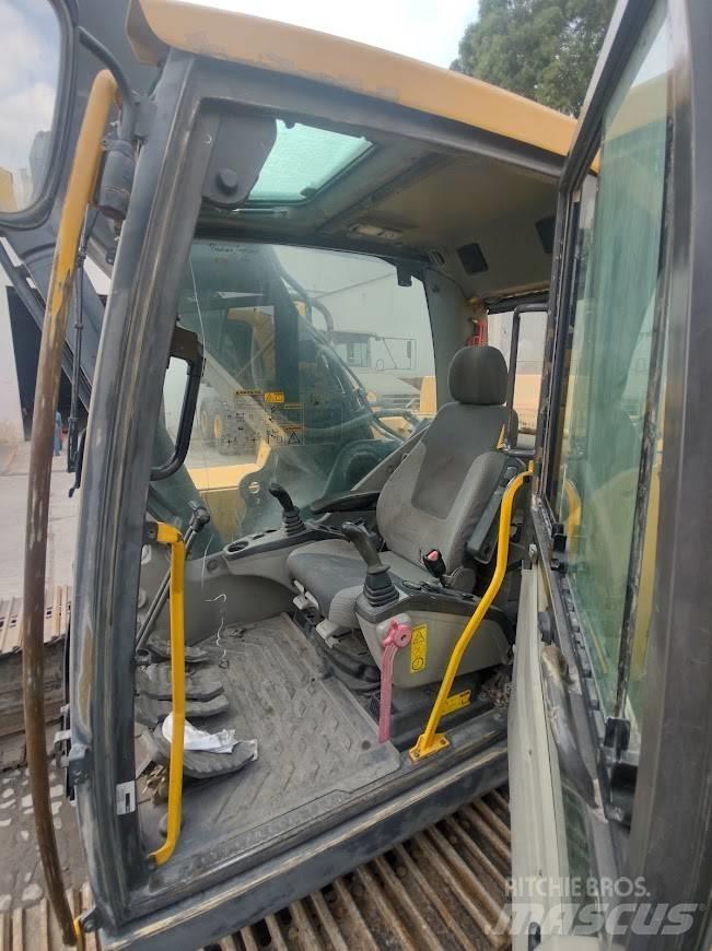 Volvo EC300DL Excavatoare pe șenile

