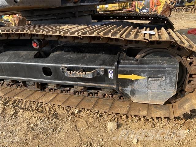 Hitachi ZX240 Excavatoare pe șenile
