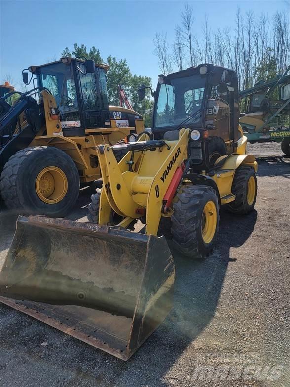 Yanmar V8 Incarcator pe pneuri