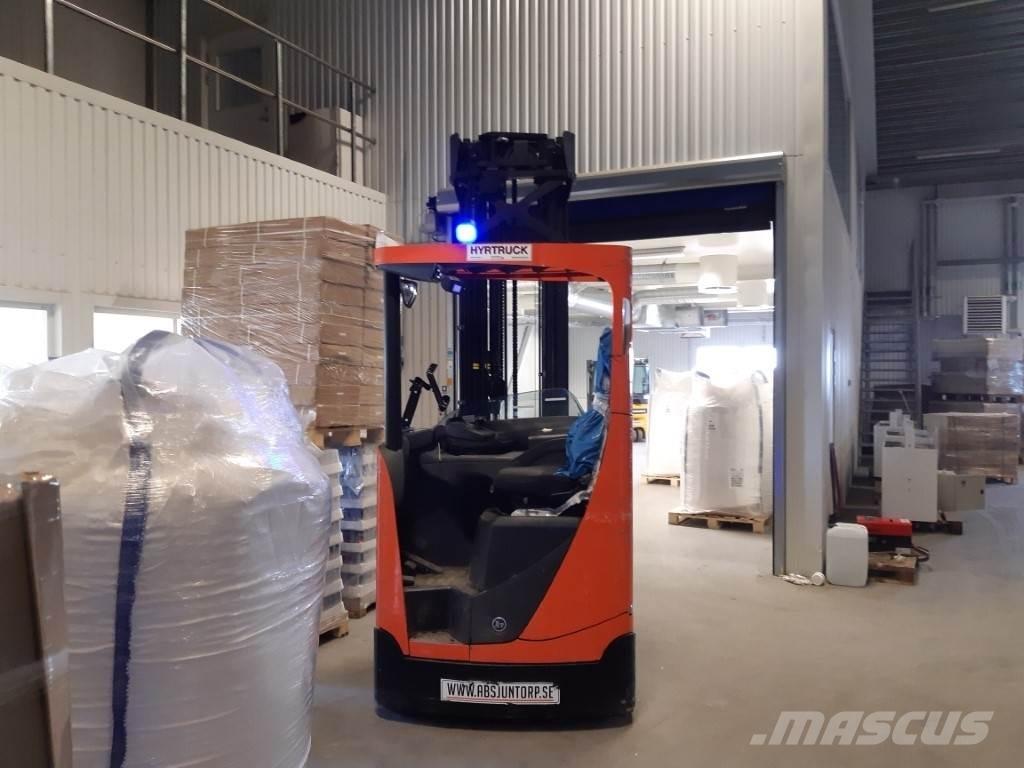 BT RRE200E Stivuitor cu catarg retractabil