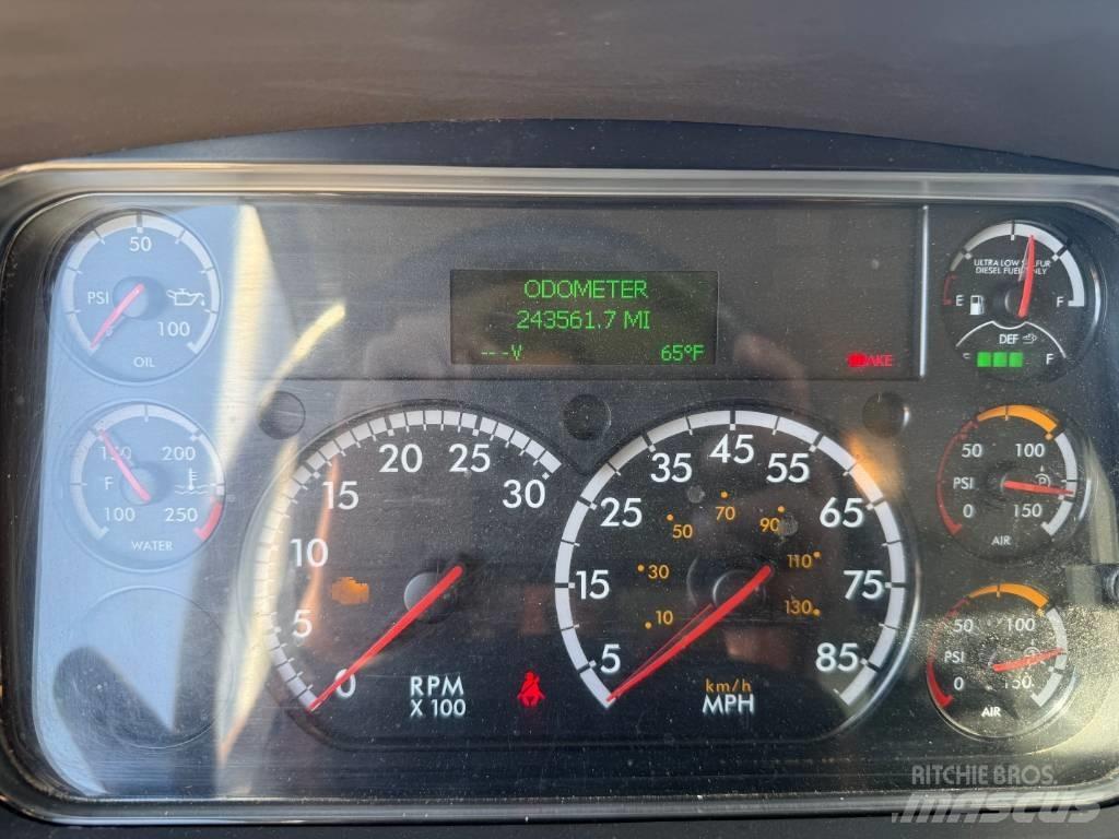Freightliner M 106 Autocamioane