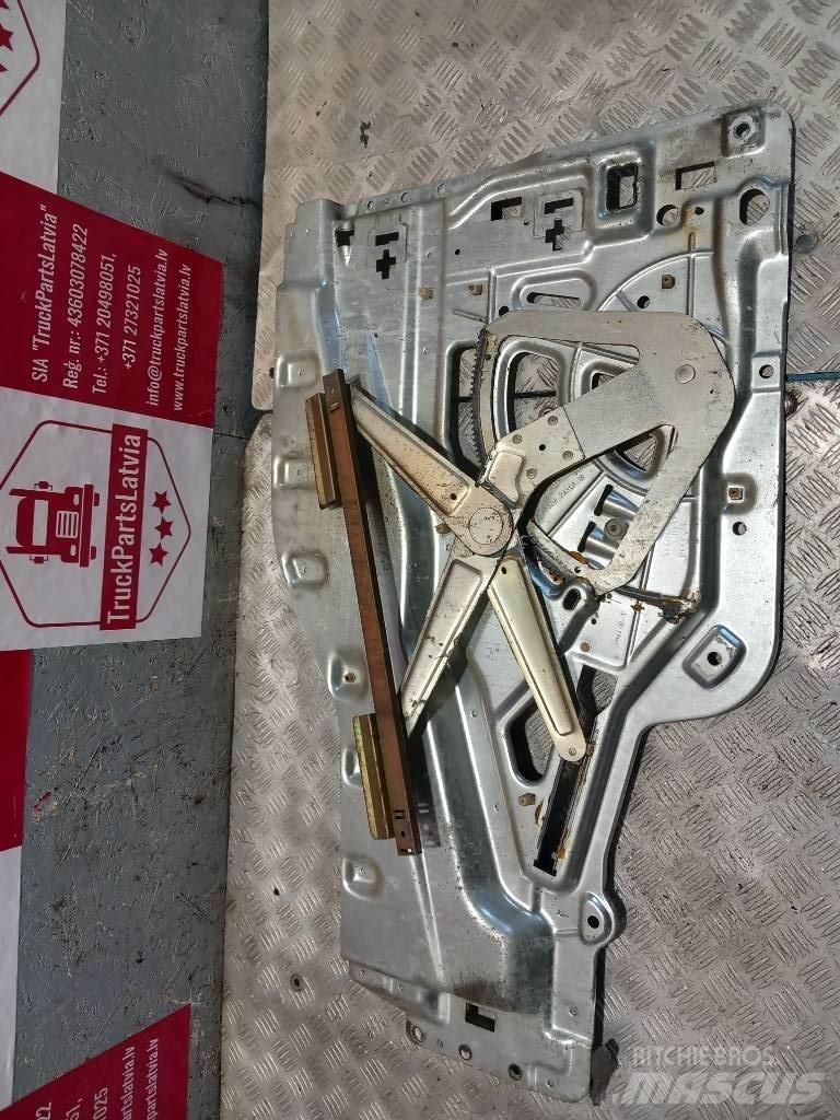 MAN TGM  81626456035 Cabine si interior