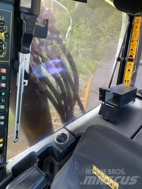Ponsse Scorpion Combine forestiere