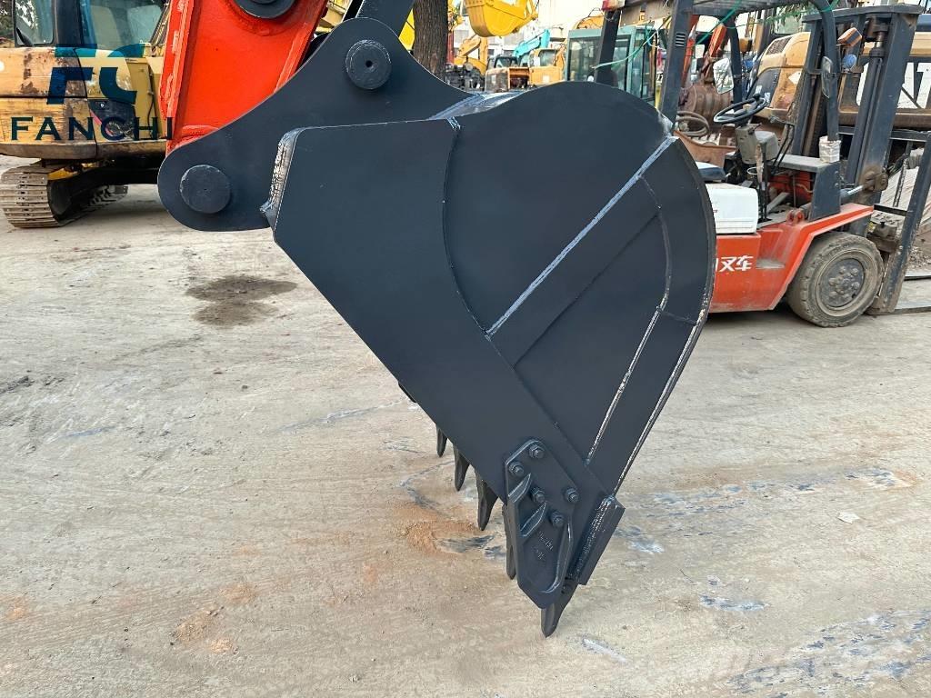 Doosan DX 225 LC Excavatoare pe șenile
