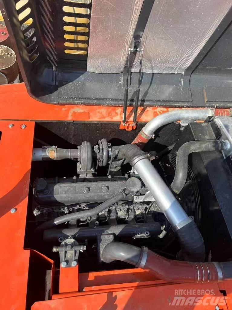 Doosan DX225LC-9C Excavatoare pe șenile
