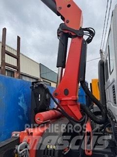 Iveco Trakker 310 Camioane cu macara
