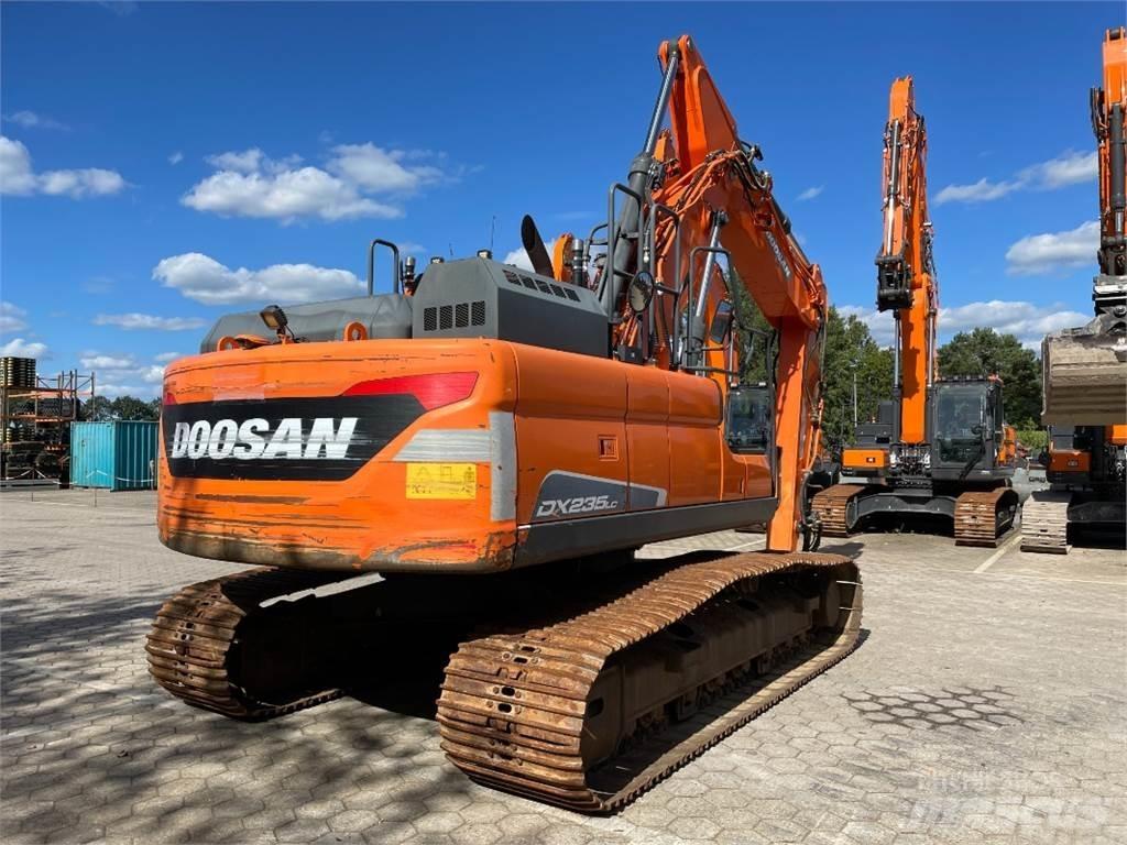 Doosan DX235LC-5 Excavatoare pe șenile
