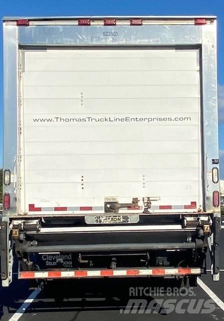 Freightliner M2 106 Camion cu control de temperatura