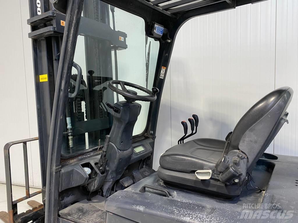 Doosan B35X-5 Stivuitor electric