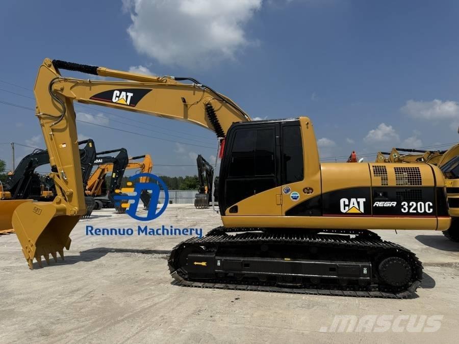 CAT 320C Excavatoare pe șenile
