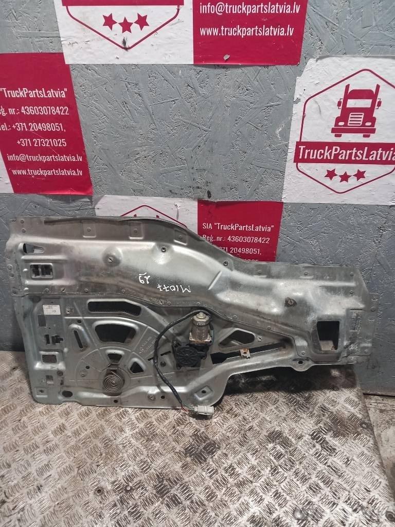 MAN TGA  81626456035 Cabine si interior