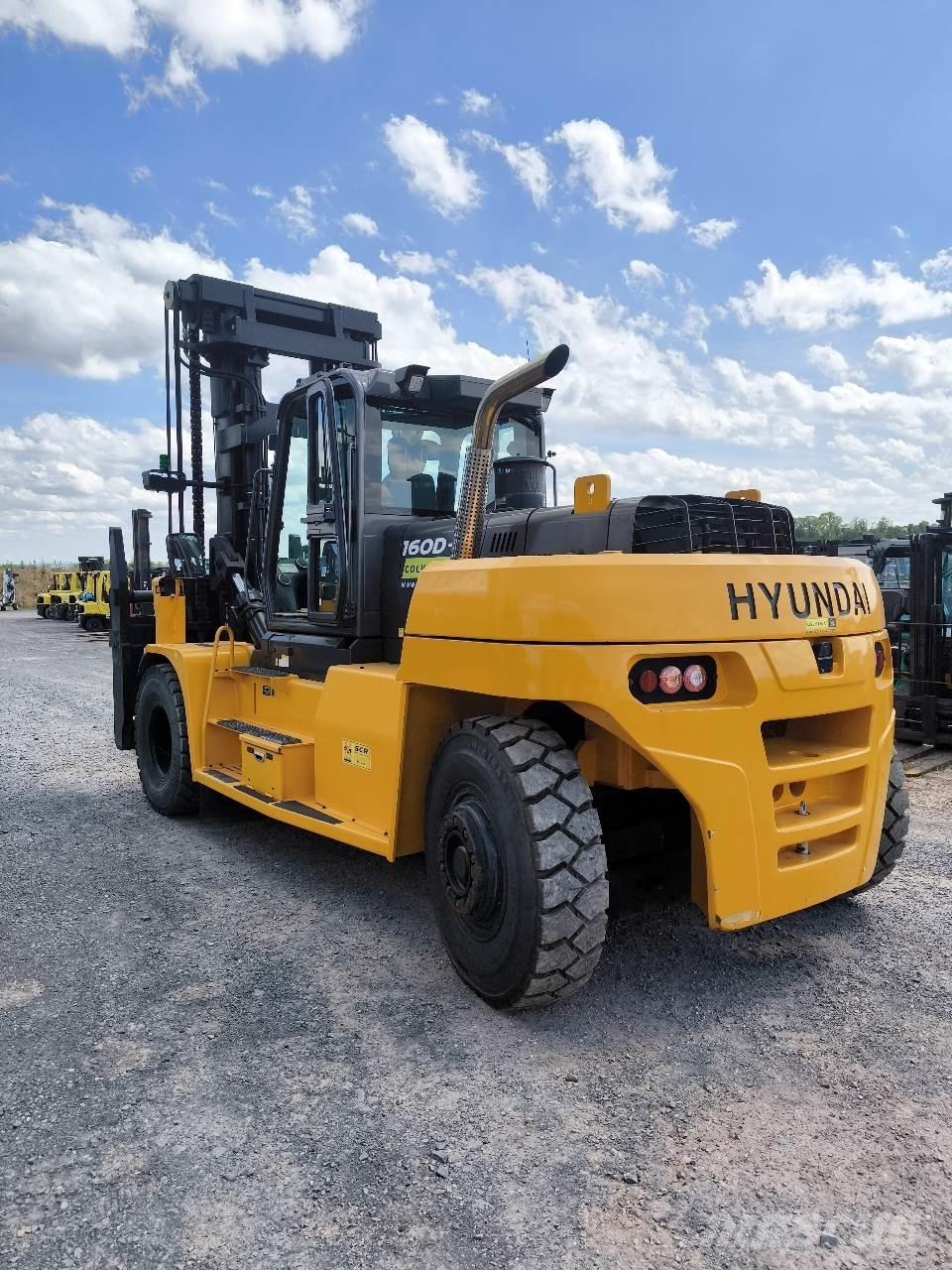 Hyundai 160D-9L Stivuitoare montate pe camioane