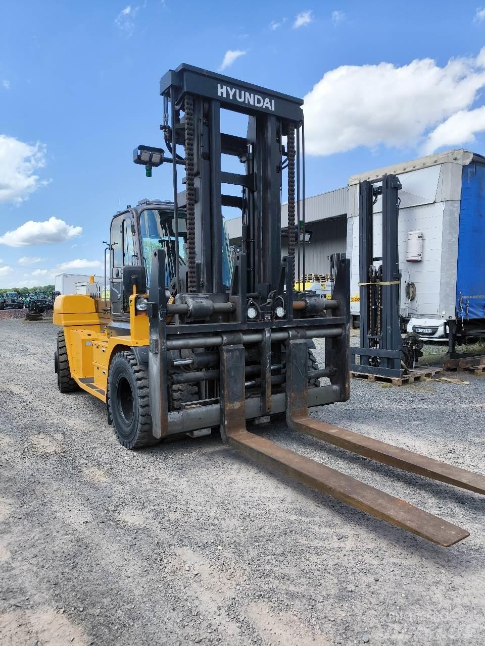 Hyundai 160D-9L Stivuitoare montate pe camioane