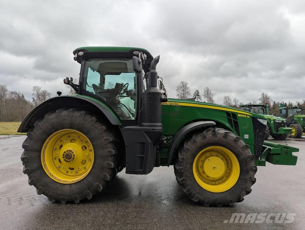 John Deere 8345 R Tractoare