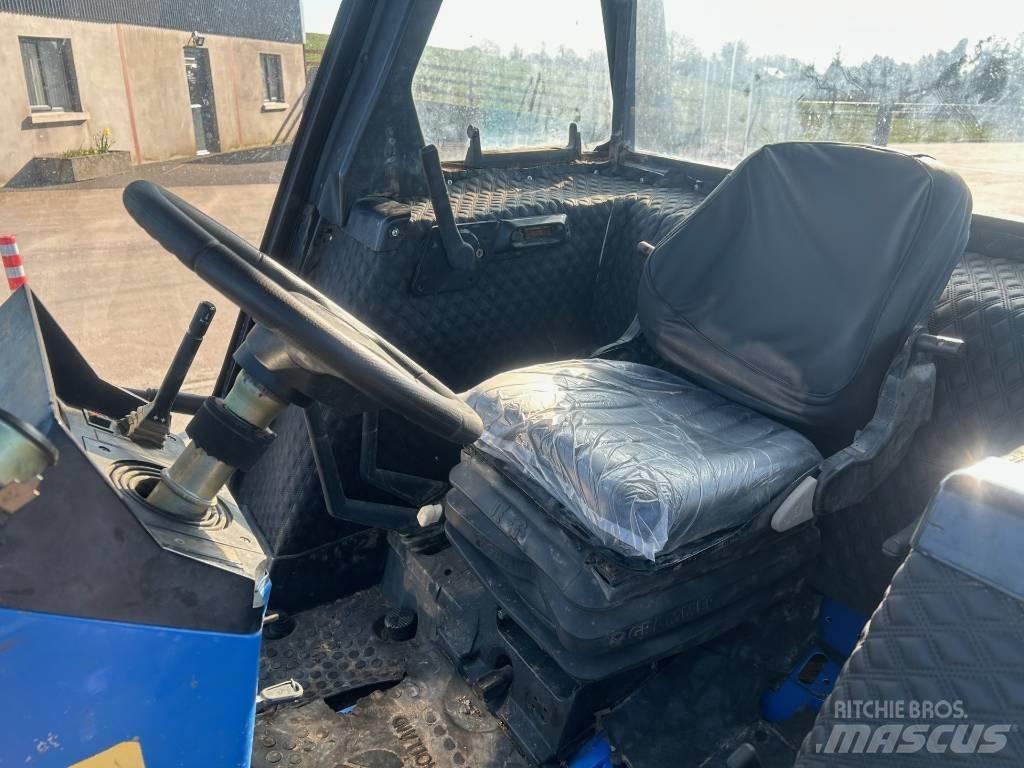 New Holland 110-90 Tractoare