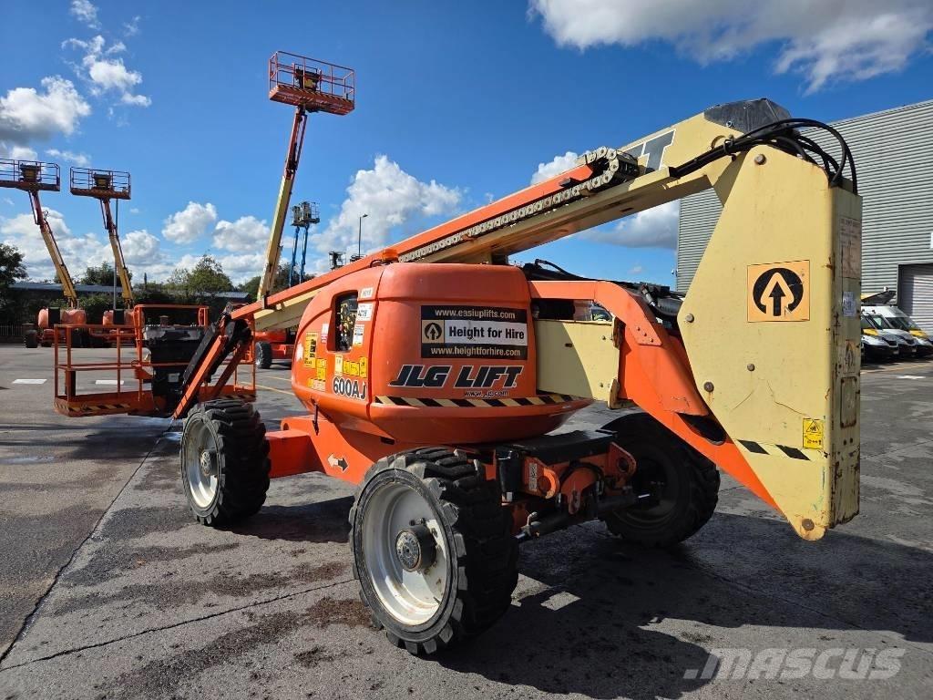 JLG 600 AJ Nacele cu brat articulat