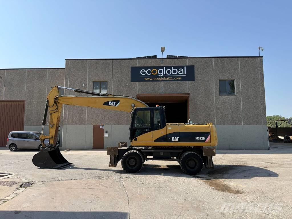 CAT M 322 D Excavatoare cu roti