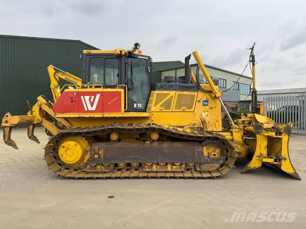 Komatsu D 65 PX-18 Buldozere pe senile