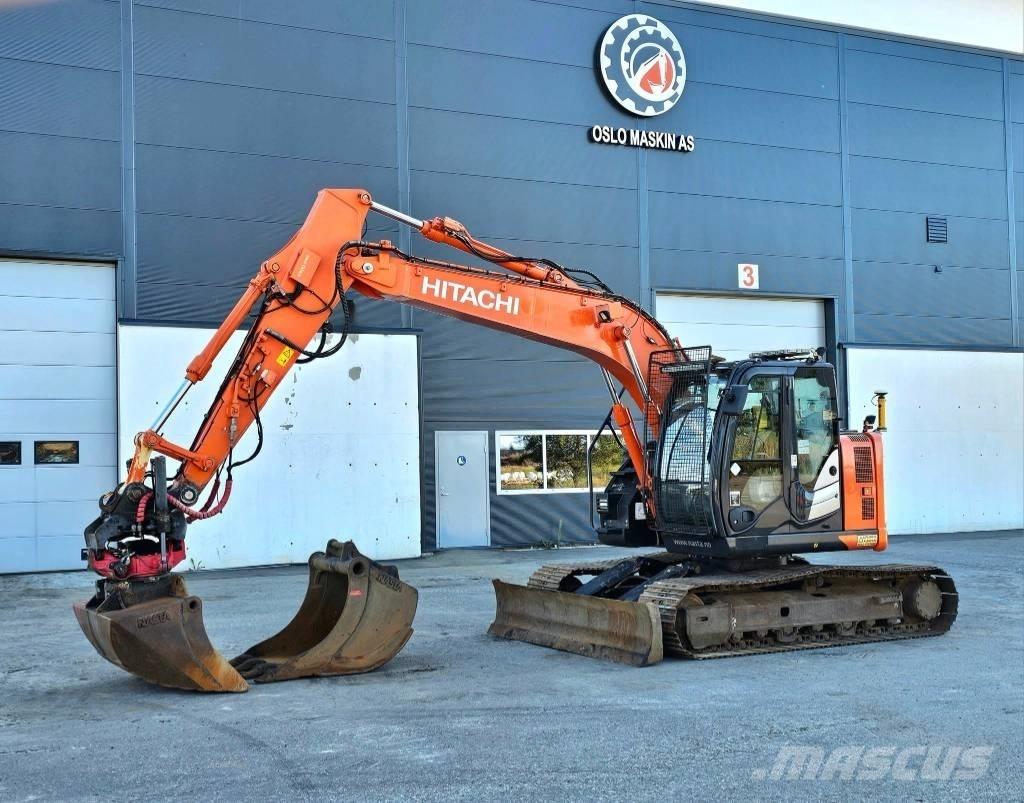 Hitachi ZX 135 US-6 Excavatoare pe șenile
