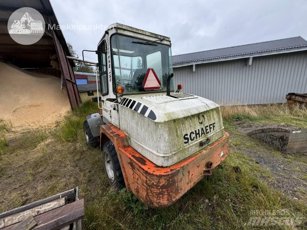 Schaeff SKL 823 Incarcator pe pneuri
