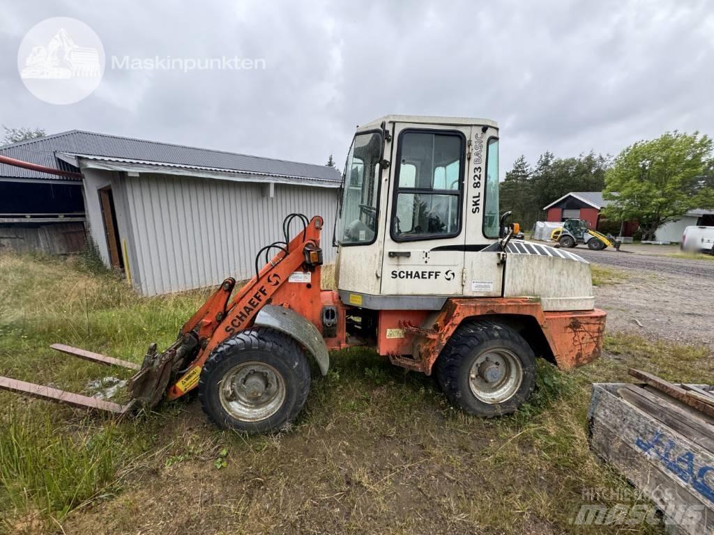 Schaeff SKL 823 Incarcator pe pneuri