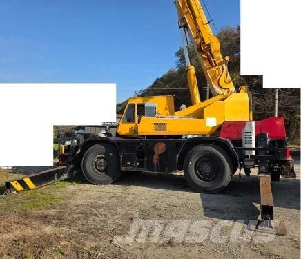 Tadano TR 350 M-2 Macara teren accidentat