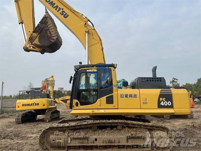 Komatsu 400-8 Excavatoare pe șenile
