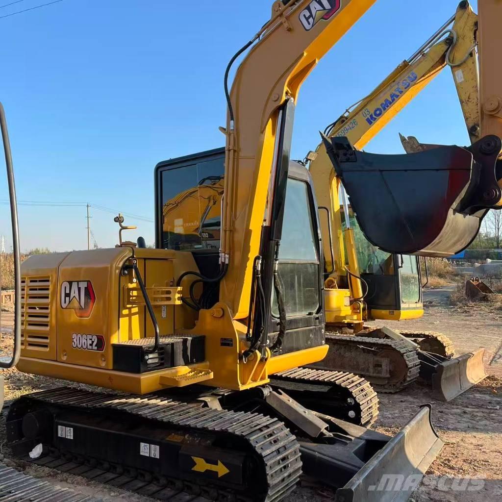 CAT 306e Excavatoare pe șenile

