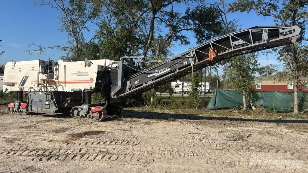 Wirtgen W2100 Utilaje asfalt cu freze reci