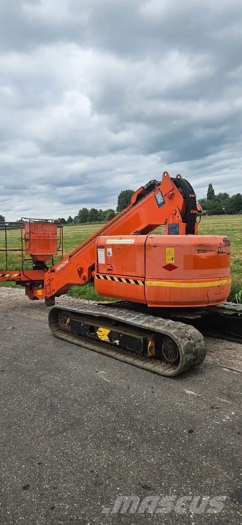 Hitachi HX99B Nacele cu brat articulat