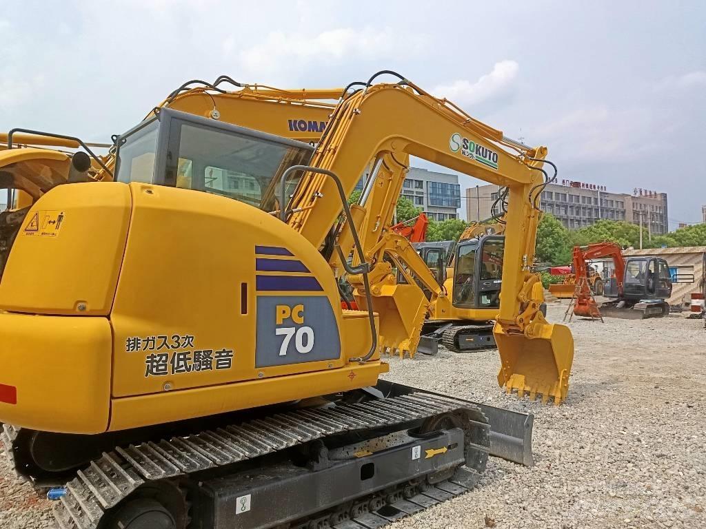 Komatsu PC 70-8 Excavatoare pe șenile
