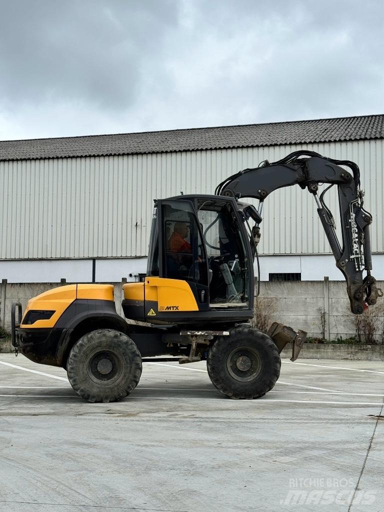 Mecalac 12 MTX Excavatoare cu roti