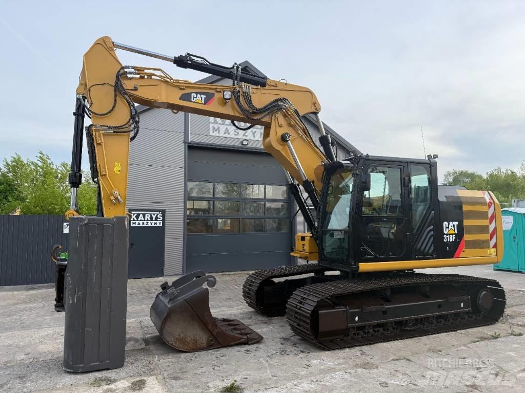 CAT 318 Excavatoare pe șenile
