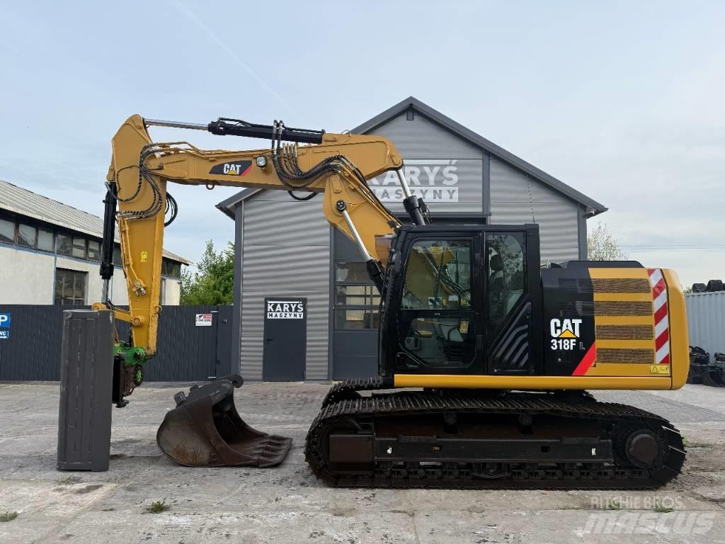 CAT 318 Excavatoare pe șenile
